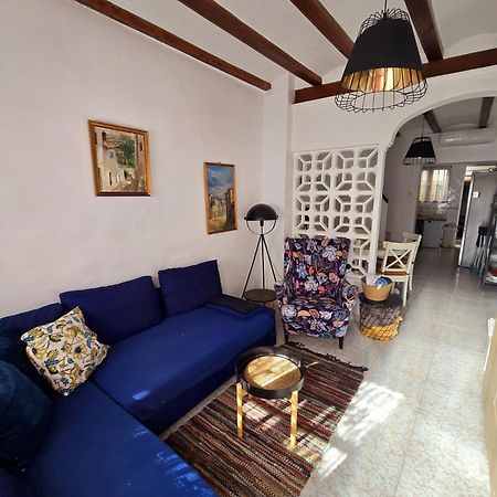 Holiday House - Casa De Sylvia Кулера Екстериор снимка
