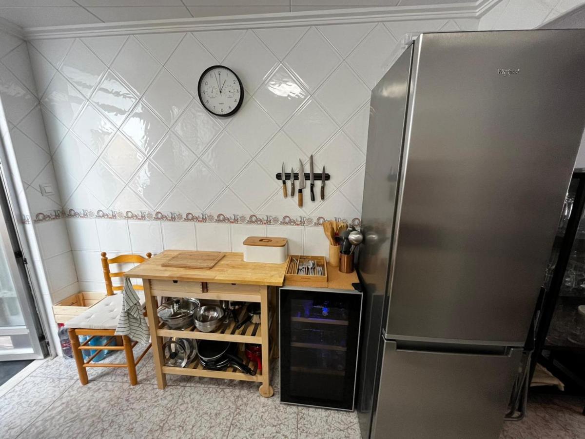 Holiday House - Casa De Sylvia Кулера Екстериор снимка